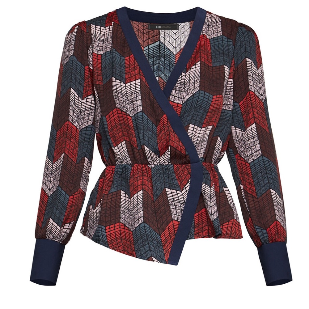BCBG Surplice blouse top size small NWT Chevron